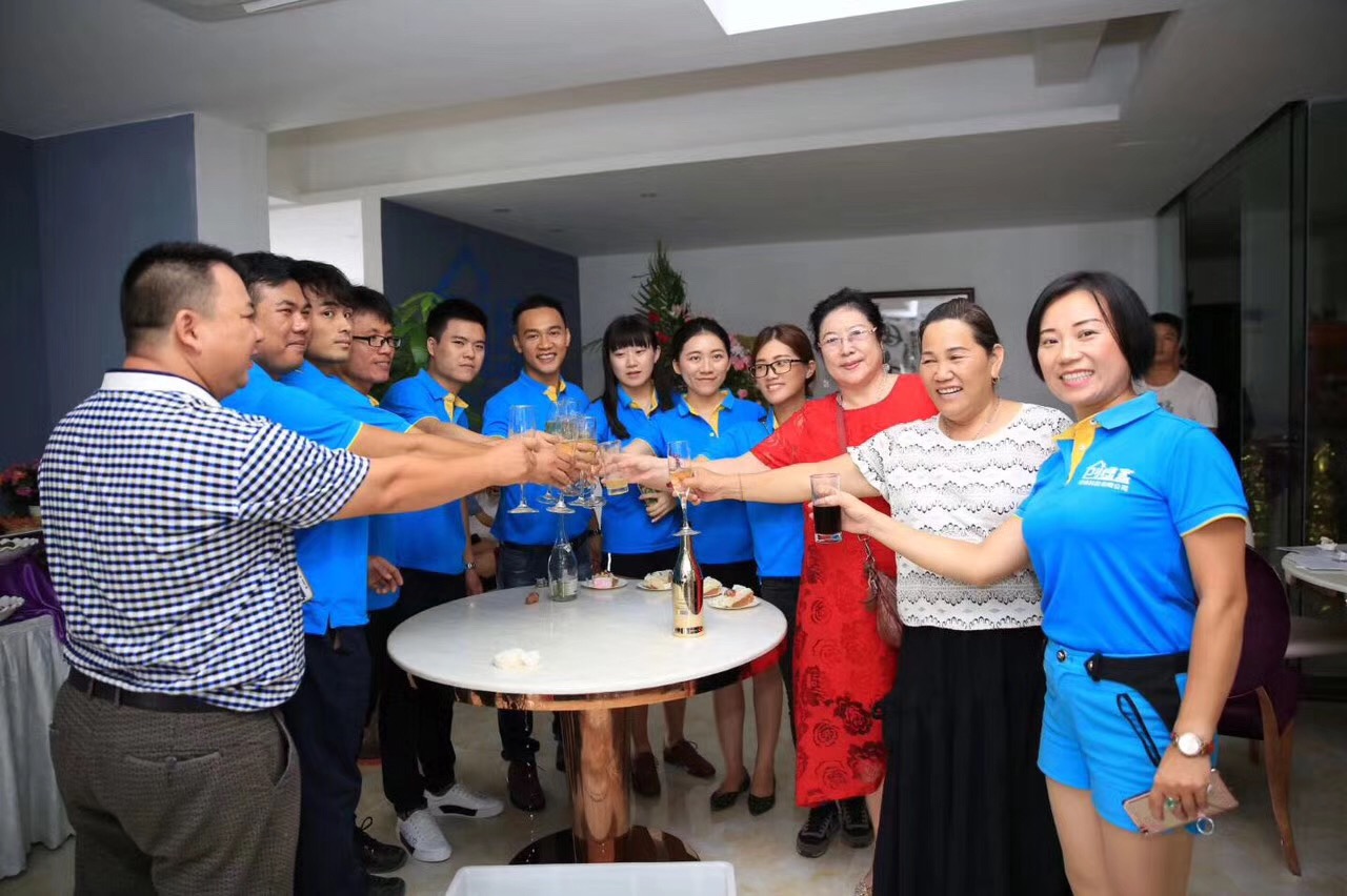 熱烈祝賀創(chuàng)綠家空氣治理海口服務(wù)中心新落成！