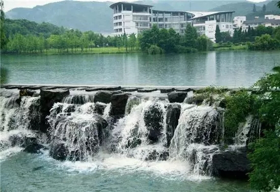 除甲醛加盟不要擔(dān)心，用心做好創(chuàng)業(yè)中的每件事