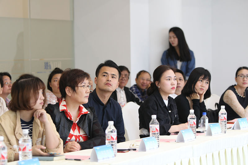創(chuàng)綠家環(huán)保應邀參加2018中國透明工廠評選啟動儀式！