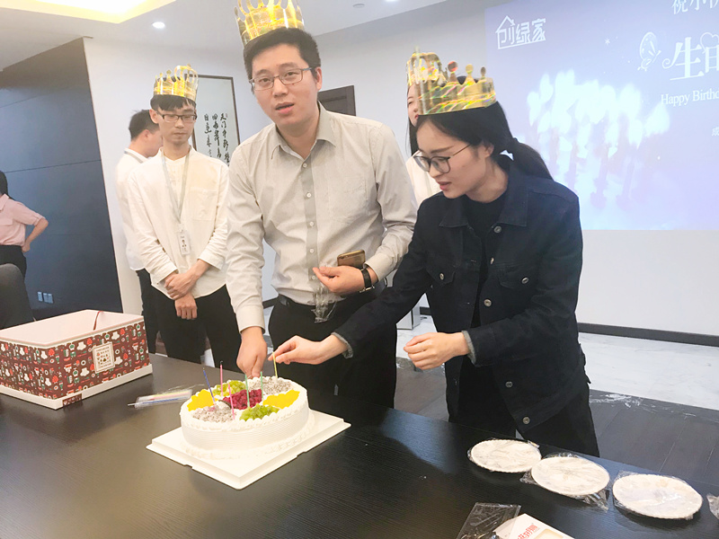 【5月生日會(huì)】這期壽星各個(gè)都可以出C位！