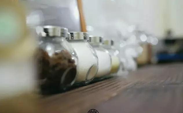 21天3000元重裝出租屋 除甲醛莫忘記！