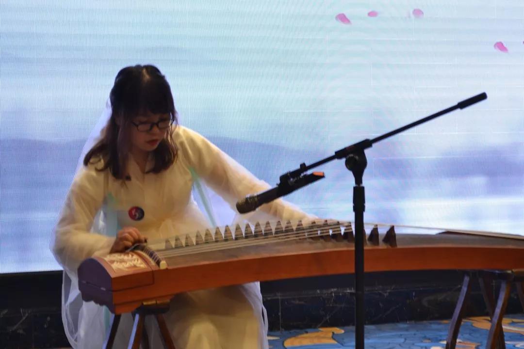 創(chuàng)綠家環(huán)保2018年中工作會議暨5周年慶典圓滿結(jié)束！