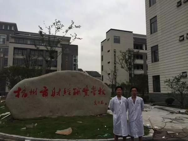 開學倒計時，學校除甲醛讓熊孩子們元氣滿滿迎接新學期！