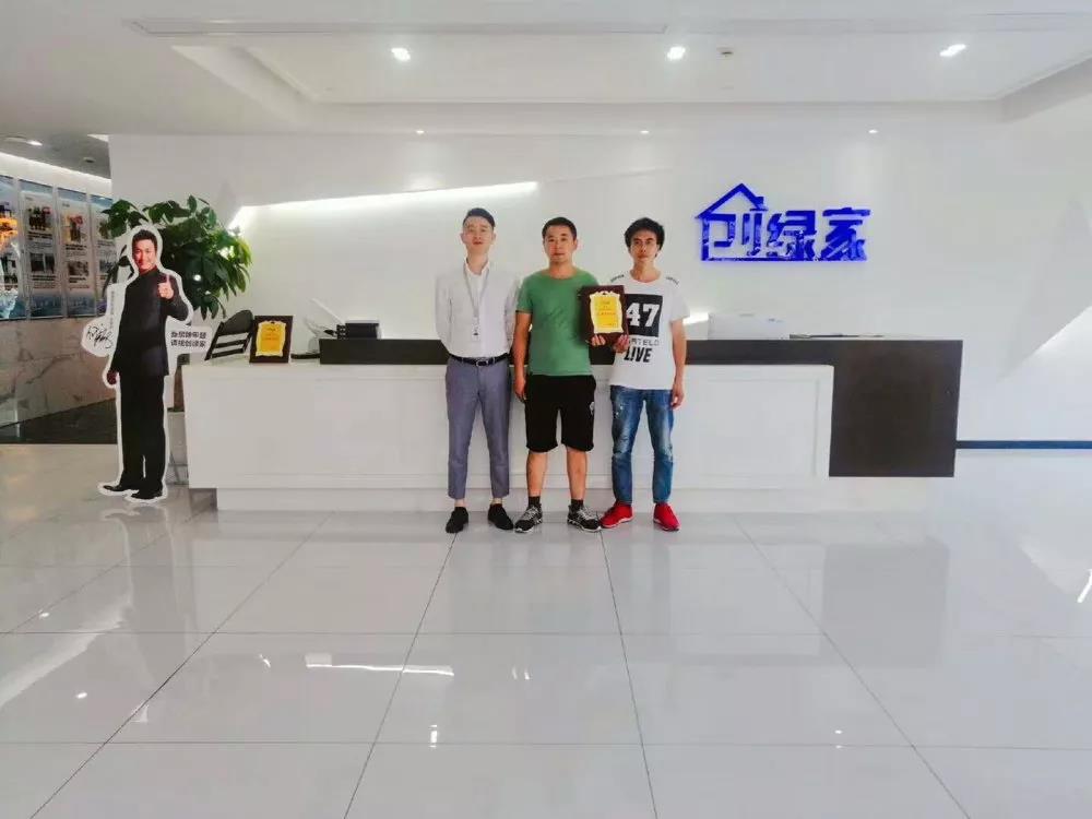 熱烈祝賀王總簽約創(chuàng)綠家上海市區(qū)級代理！