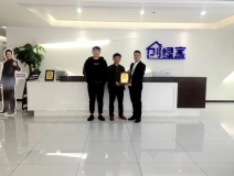 熱烈祝賀胡總簽約創(chuàng)綠家新余市區(qū)級(jí)代理！