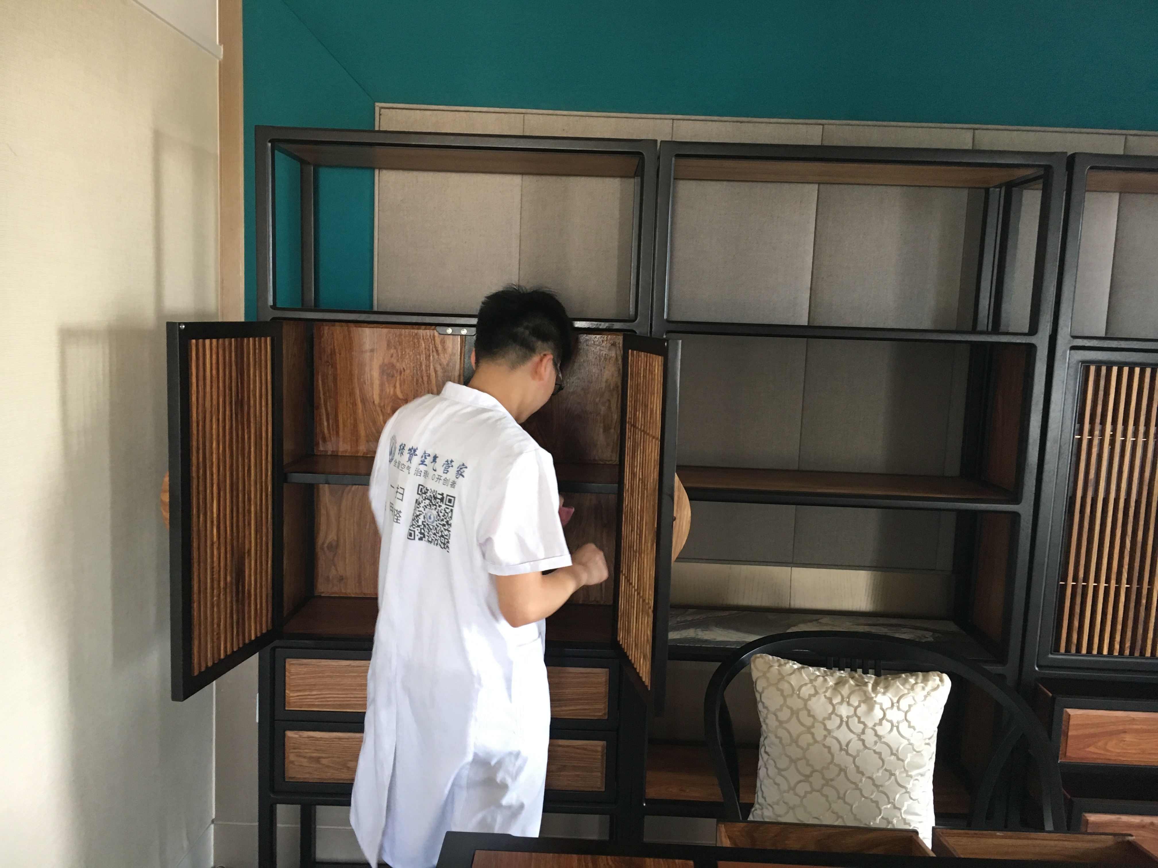 不懂得裝修后除甲醛讓書桌超標，引起孩子厭學！